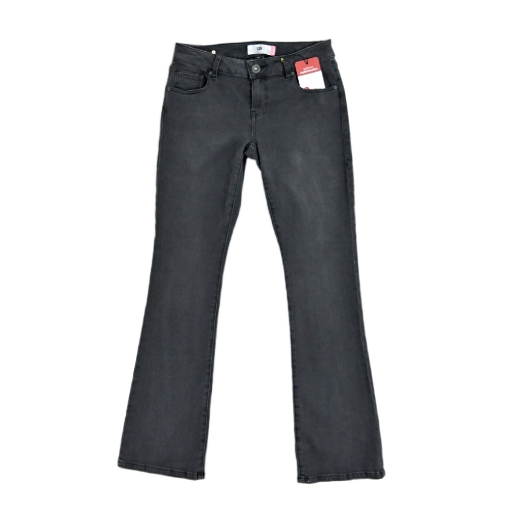 *Sold on @Foxtail90* CABI Slim Bootcut Jean